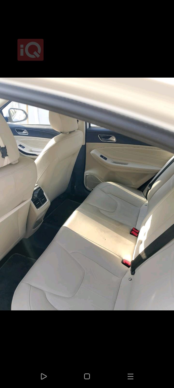 شێری ئەریزۆ 5